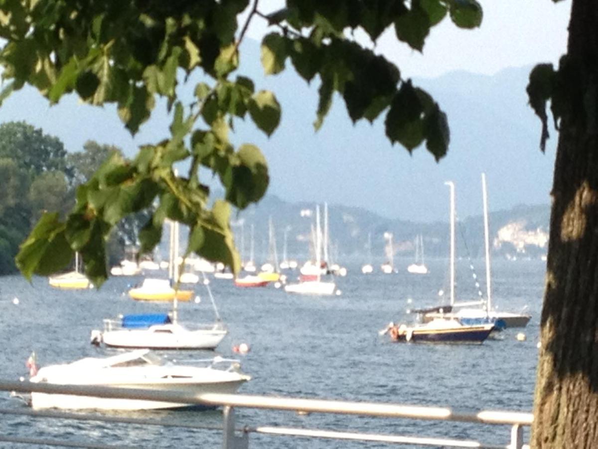 Casa Del Lago Maggiore Lesa公寓 外观 照片